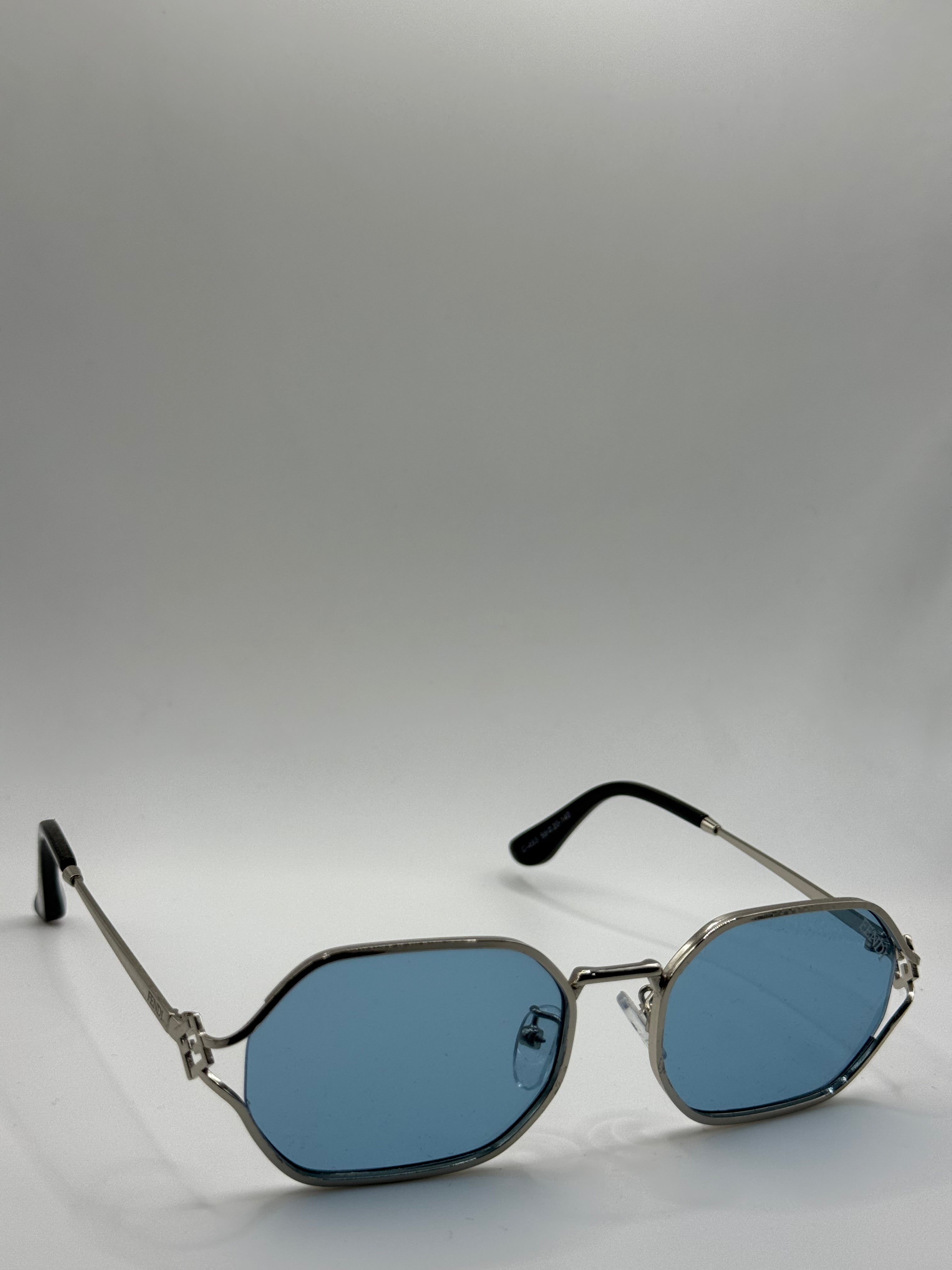 Fendi bleu