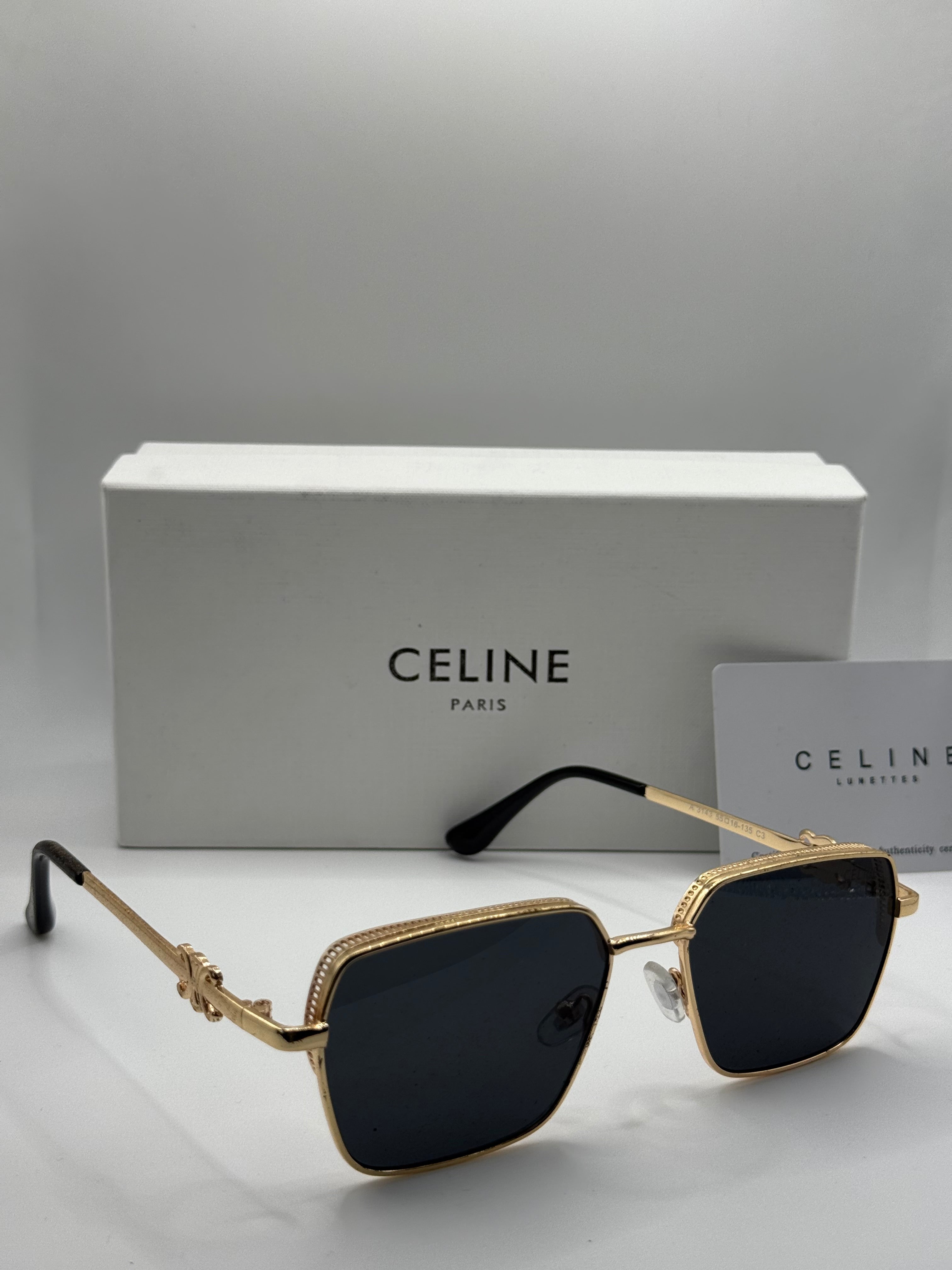 Céline A3143