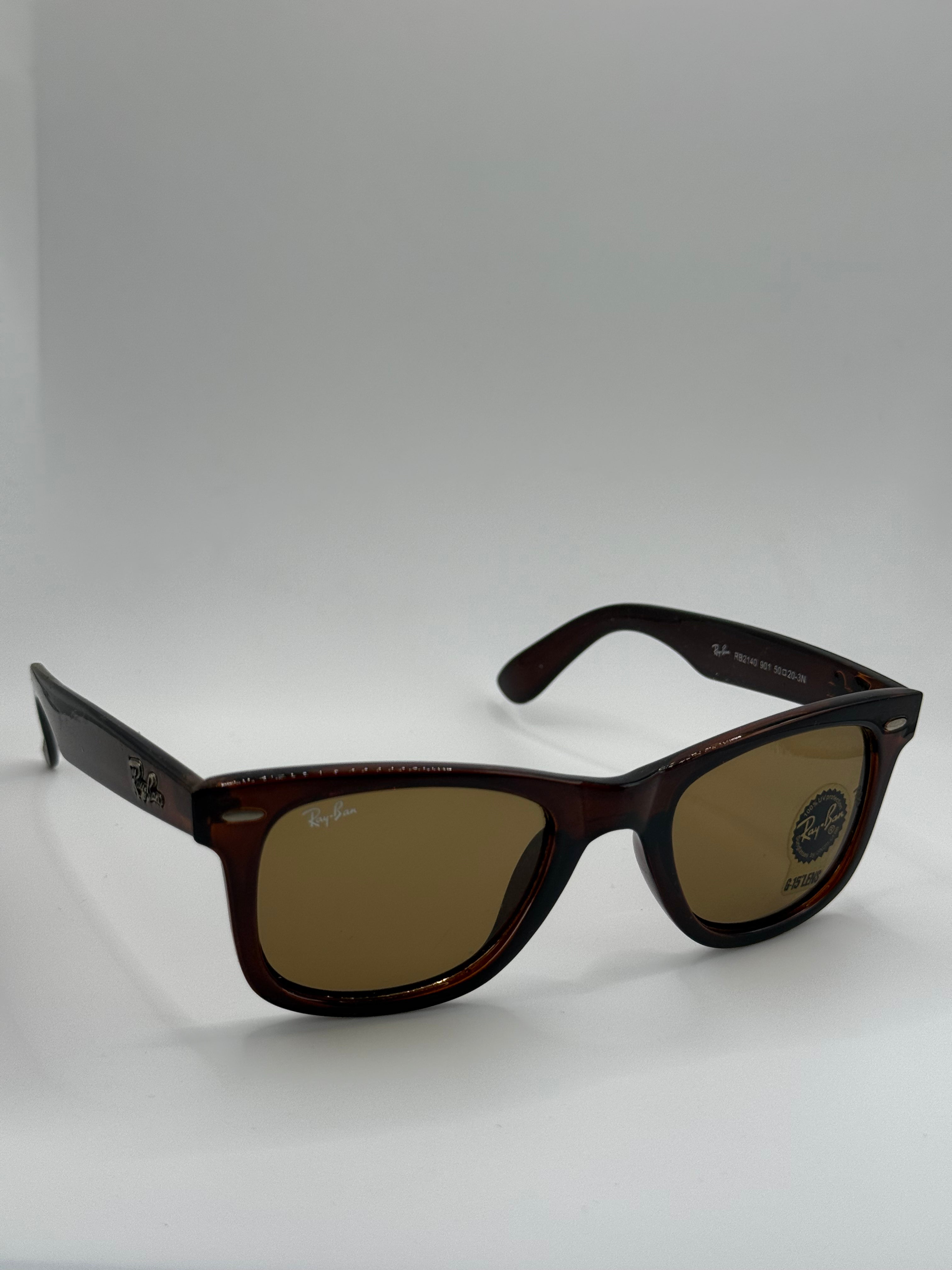 Rayban UV 2140