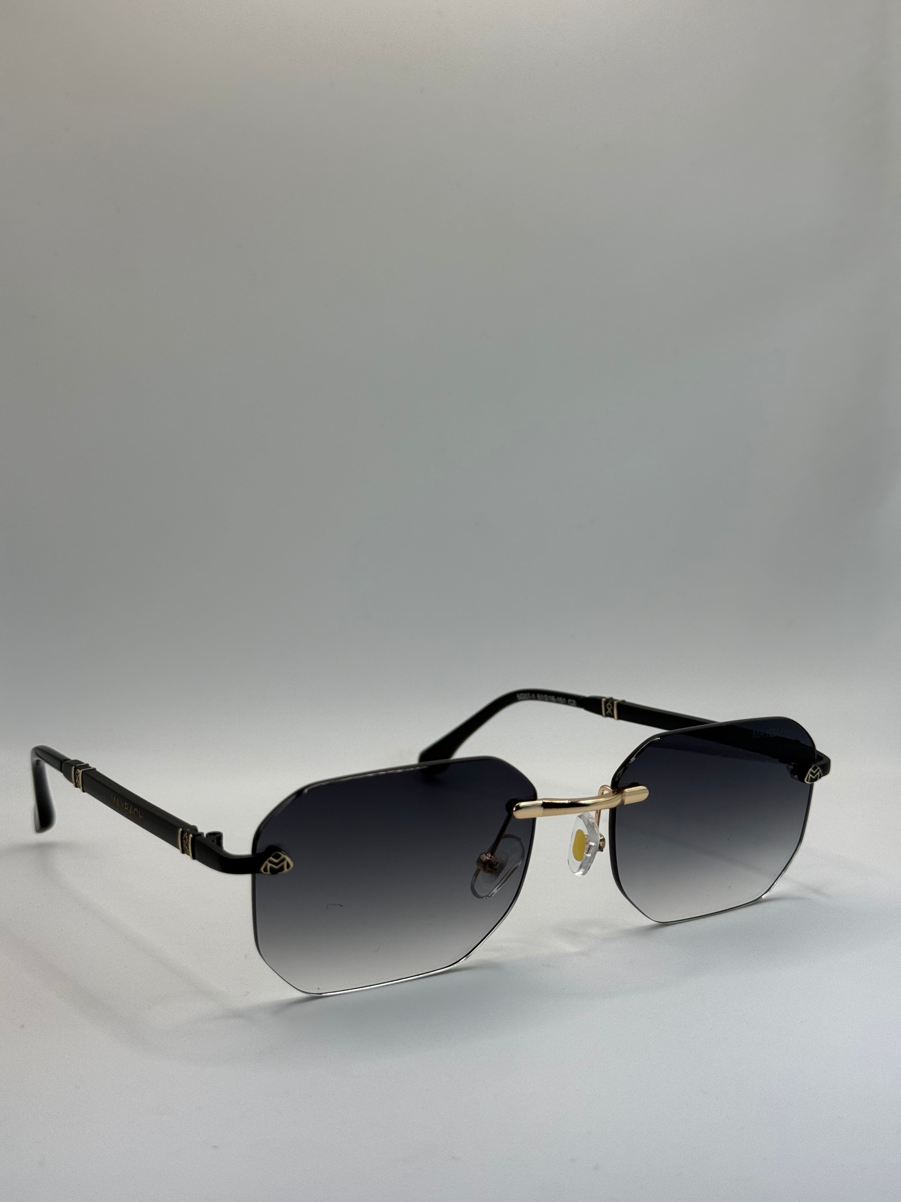 Maybach noir doré