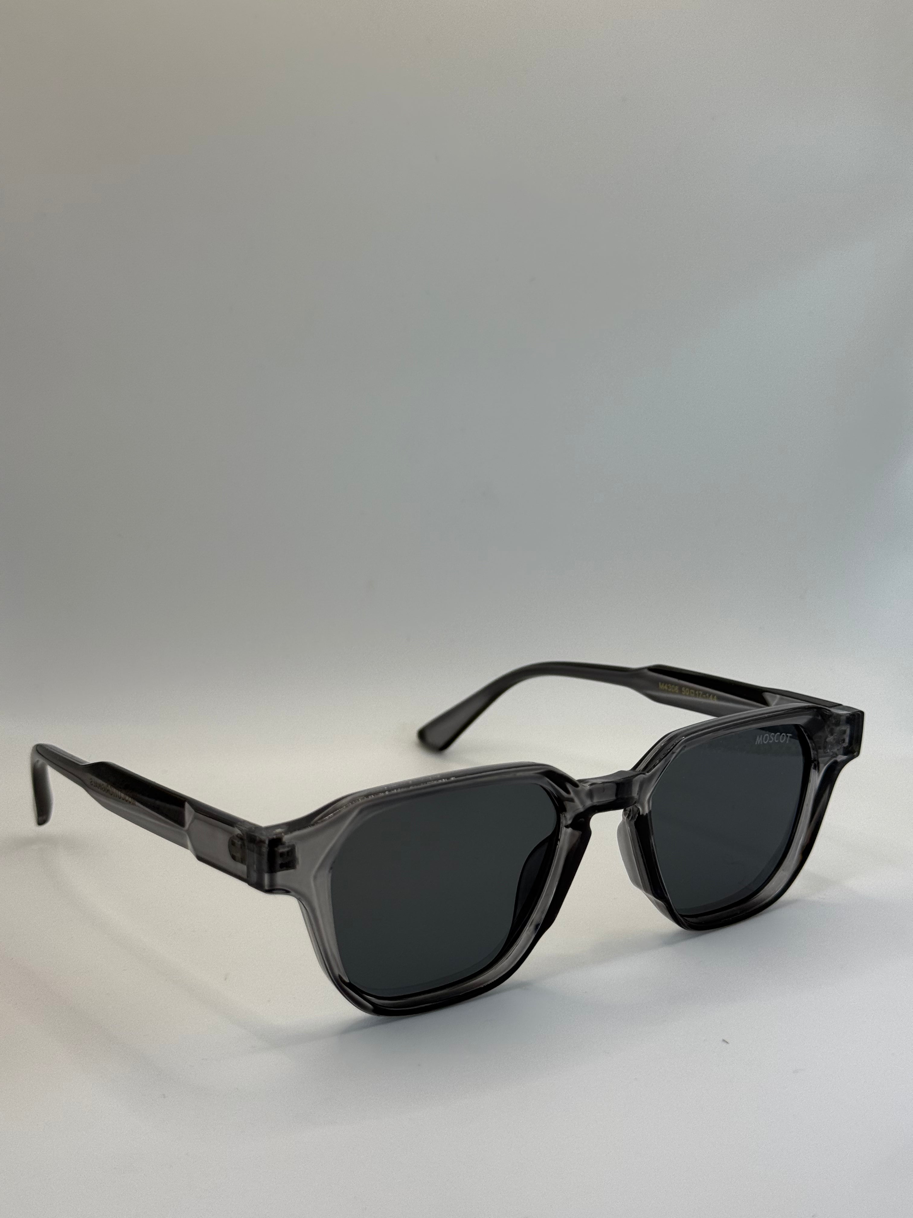 Moscot M4306